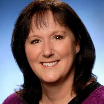 June Hyjek - TodaysLeadingWomen.com